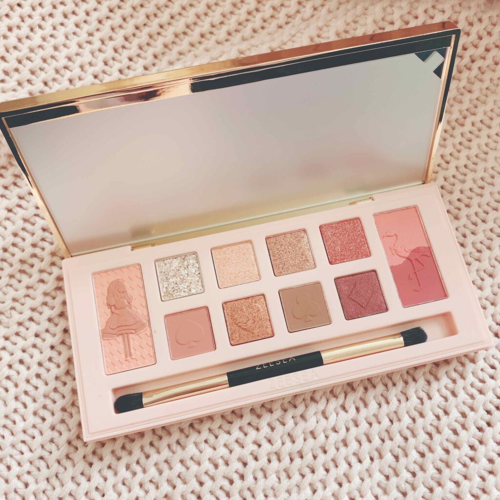 アリスドリームランドシリーズ 12色アイシャドウパレット（ZEESEA×大英博物館）/ZEESEA/アイシャドウパレットを使ったクチコミ（3枚目）