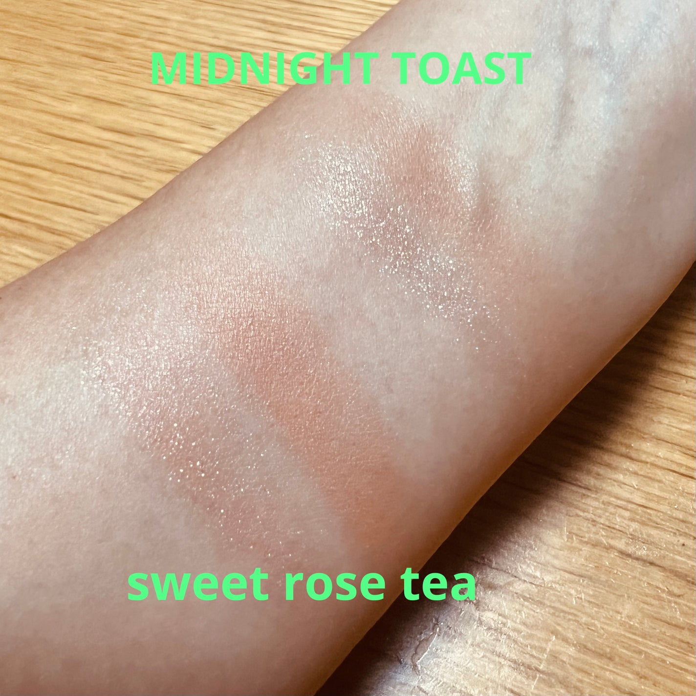 スナイデル シルキー タッチ アイズ/SNIDEL BEAUTY/アイシャドウパレットを使ったクチコミ(2枚目)