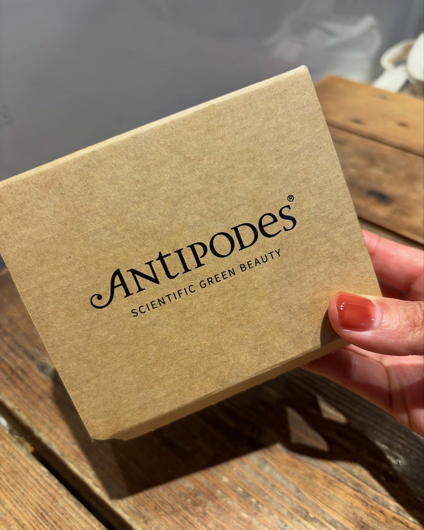アンティポディース スーパーナチュラル SPF50+ フェイシャル サンスクリーン/Antipodes/日焼け止めクリームを使ったクチコミ(2枚目)