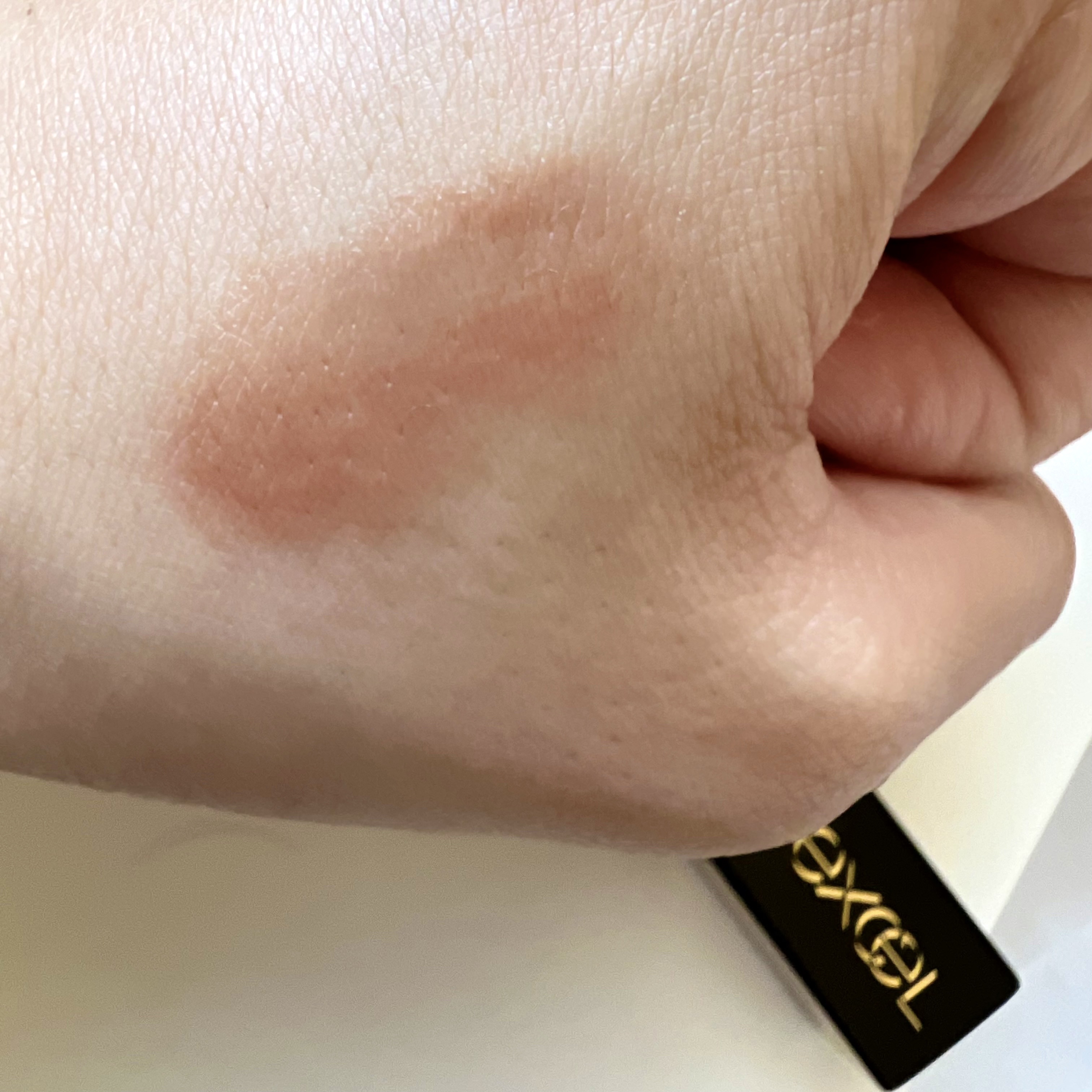 リップステディ/excel/口紅を使ったクチコミ（3枚目）