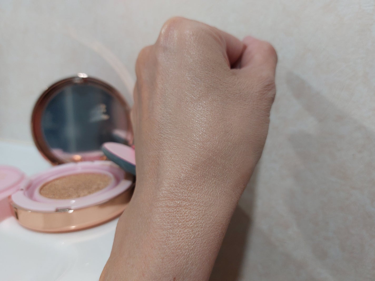 ピンクティーツリーカバープライマークッション/APLIN/クッションファンデーションを使ったクチコミ(5枚目)