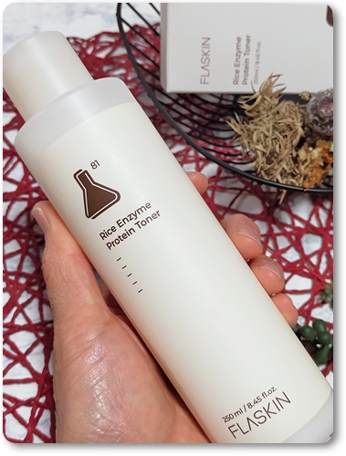 白米一番搾りタンパク質トナー/FLASKIN/化粧水を使ったクチコミ（2枚目）