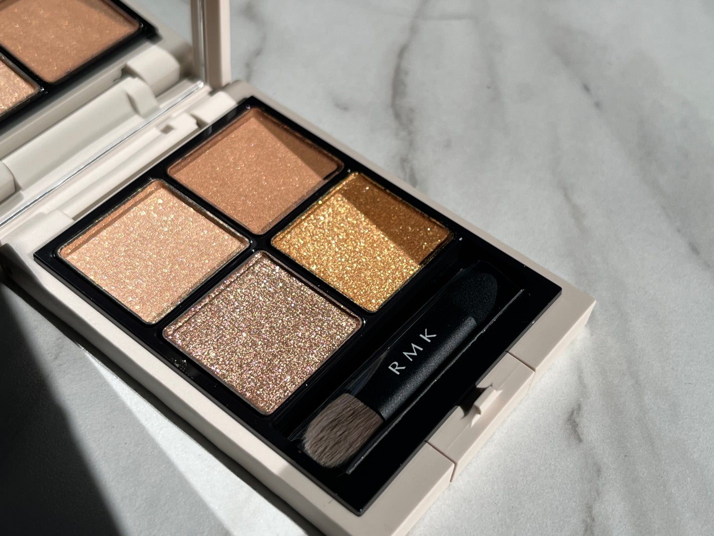 RMK シンクロマティック アイシャドウパレット/RMK/アイシャドウパレットを使ったクチコミ(3枚目)