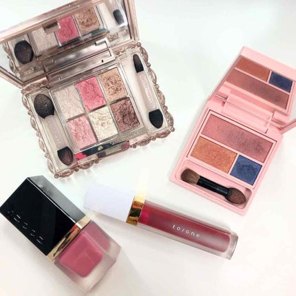 トーン ペタル エッセンス グロス/to/one/リップグロスを使ったクチコミ(1枚目)