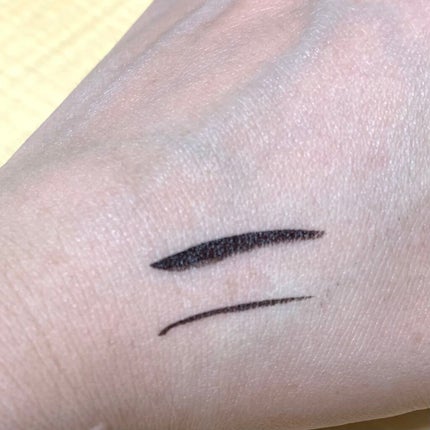 スキルレスライナー/LUMIURGLAS/リキッドアイライナーを使ったクチコミ(5枚目)