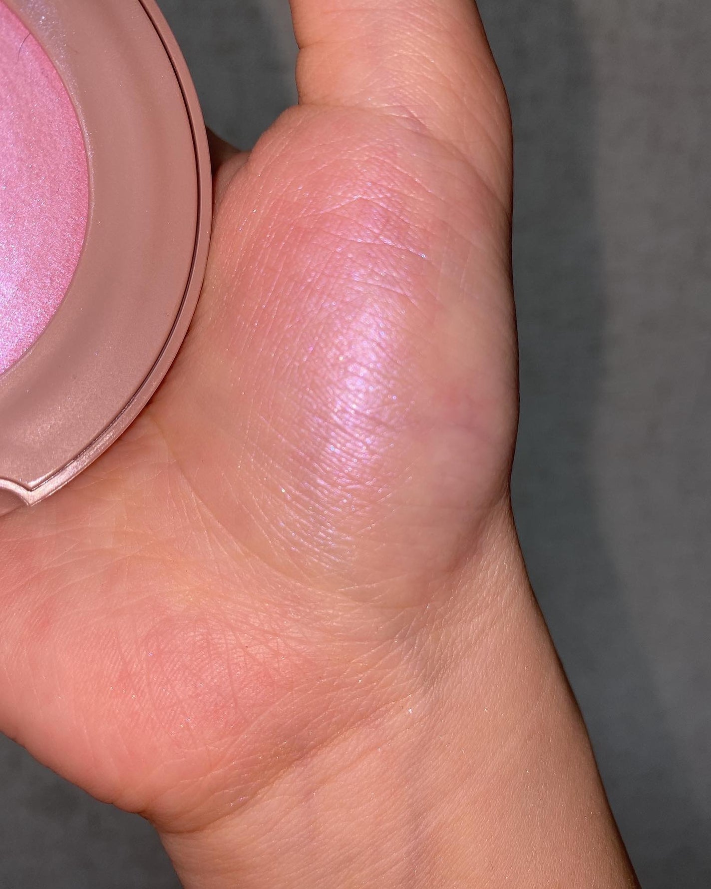 トゥルーディメンショングロウチーク/hince/パウダーチークを使ったクチコミ(5枚目)