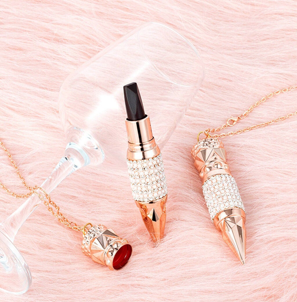 1本3色口紅 ライバルはデパートGracefulsmile