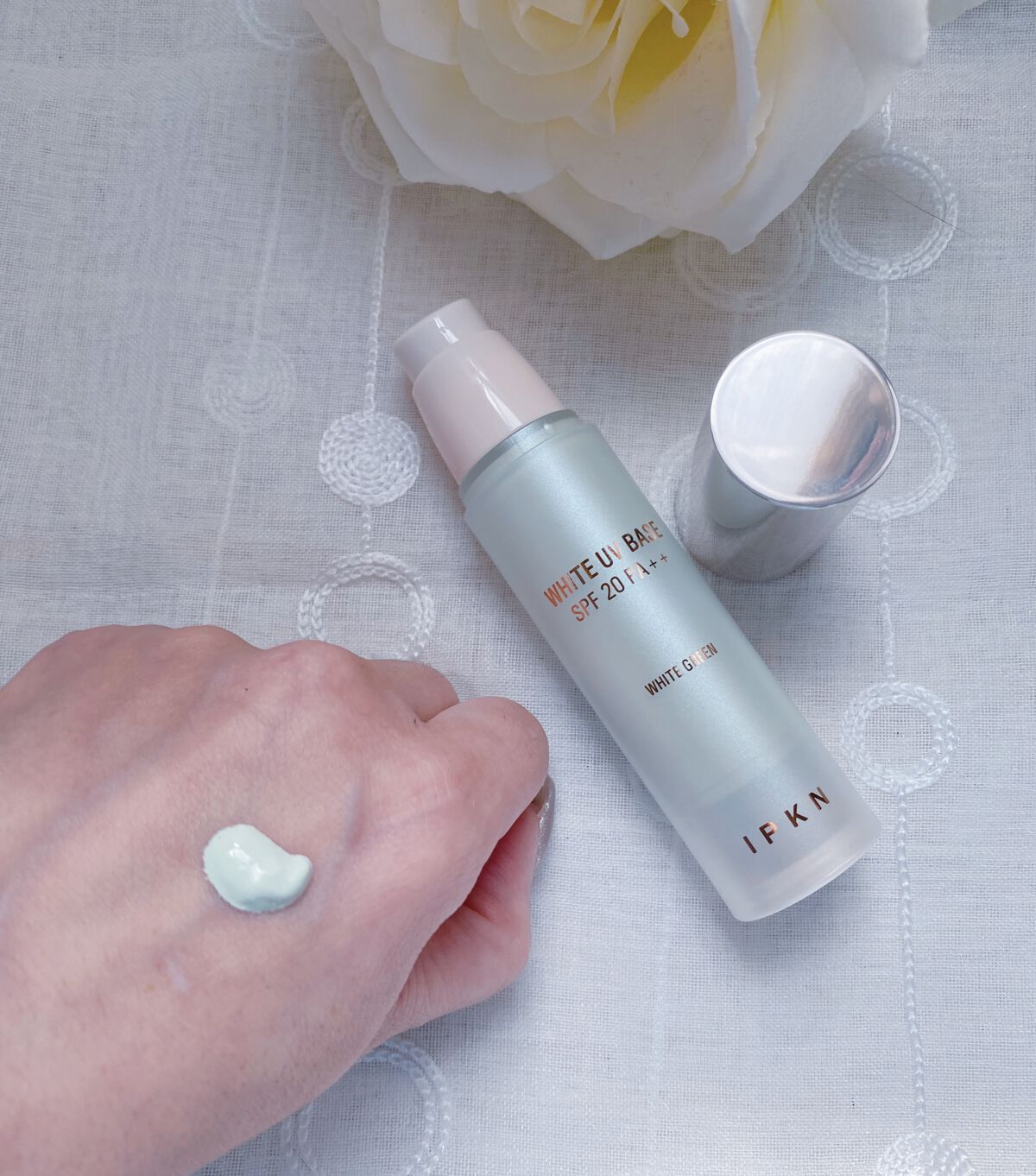ホワイト ユーブイベース/IPKN/化粧下地を使ったクチコミ（2枚目）