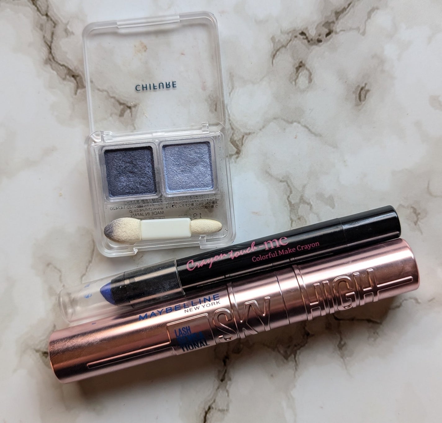クレヨンタッチミー TMカラフルメイククレヨン/セリア/スティックアイシャドウを使ったクチコミ(1枚目)