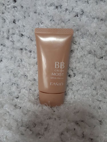 FASIO BB クリーム モイストのクチコミ「おはようございます、こんにちは、こんばんは～！


予告とか出したけど見る人いるのかな？汗

.....」（1枚目）