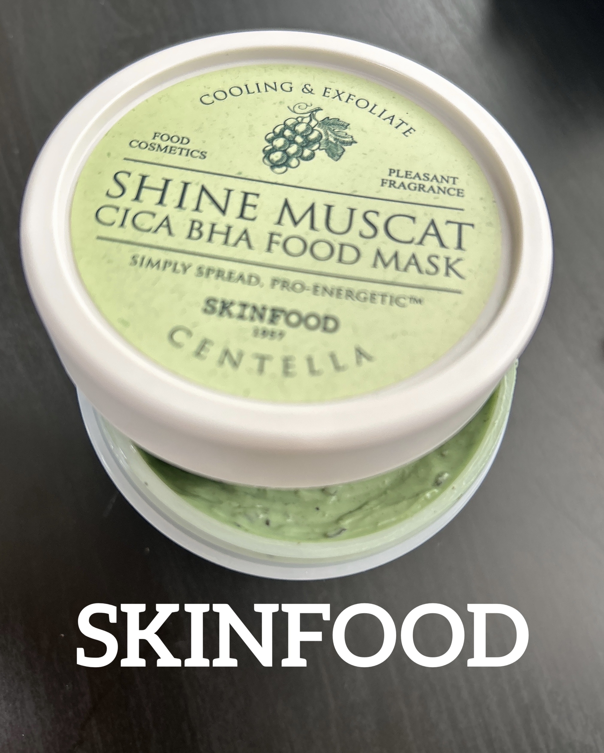 シャインマスカットシカフードマスク/SKINFOOD/洗い流すパック・マスクを使ったクチコミ（1枚目）