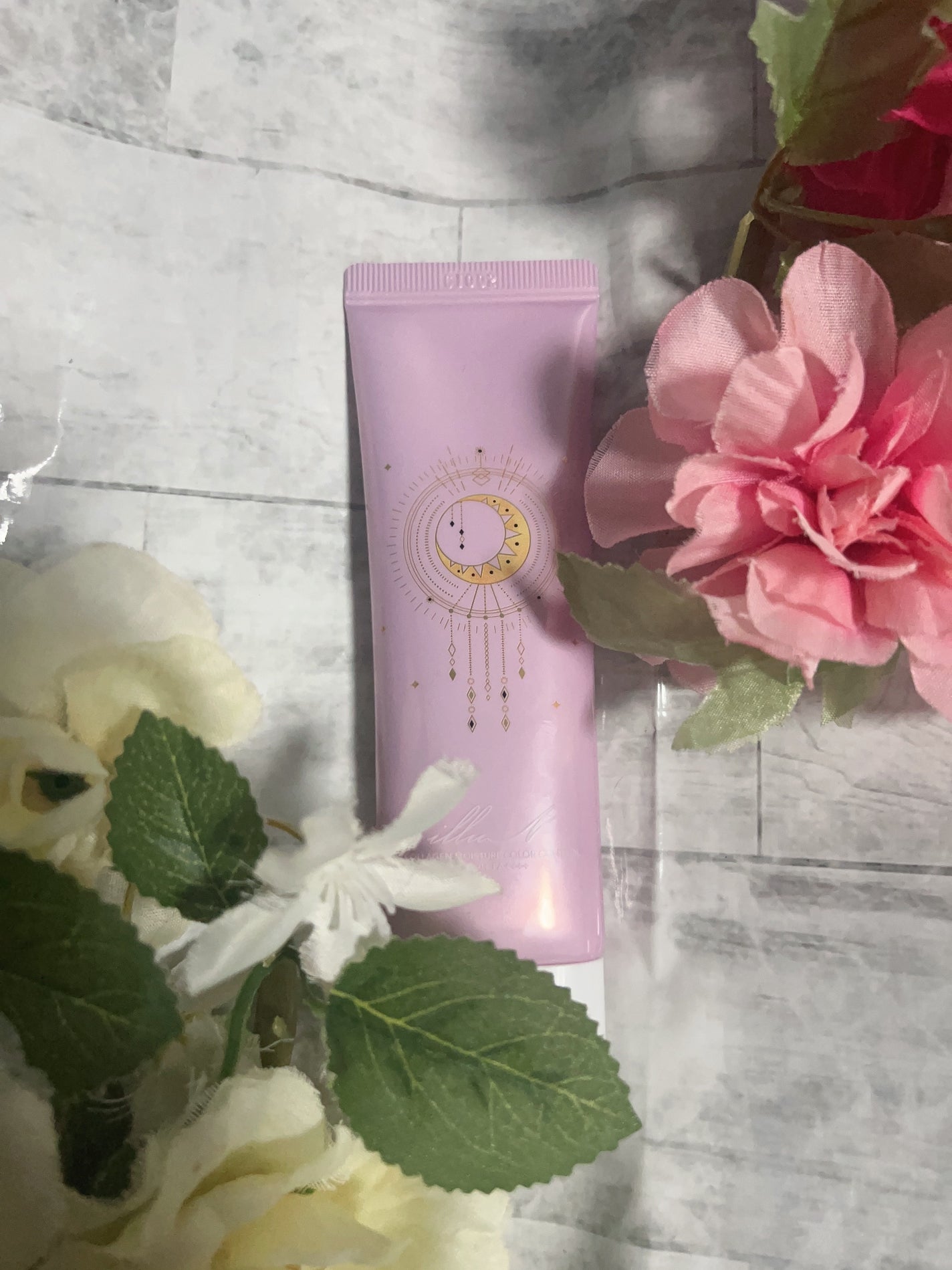 コラーゲンモイスチャーカラーコントロール/illuN/化粧下地を使ったクチコミ(1枚目)