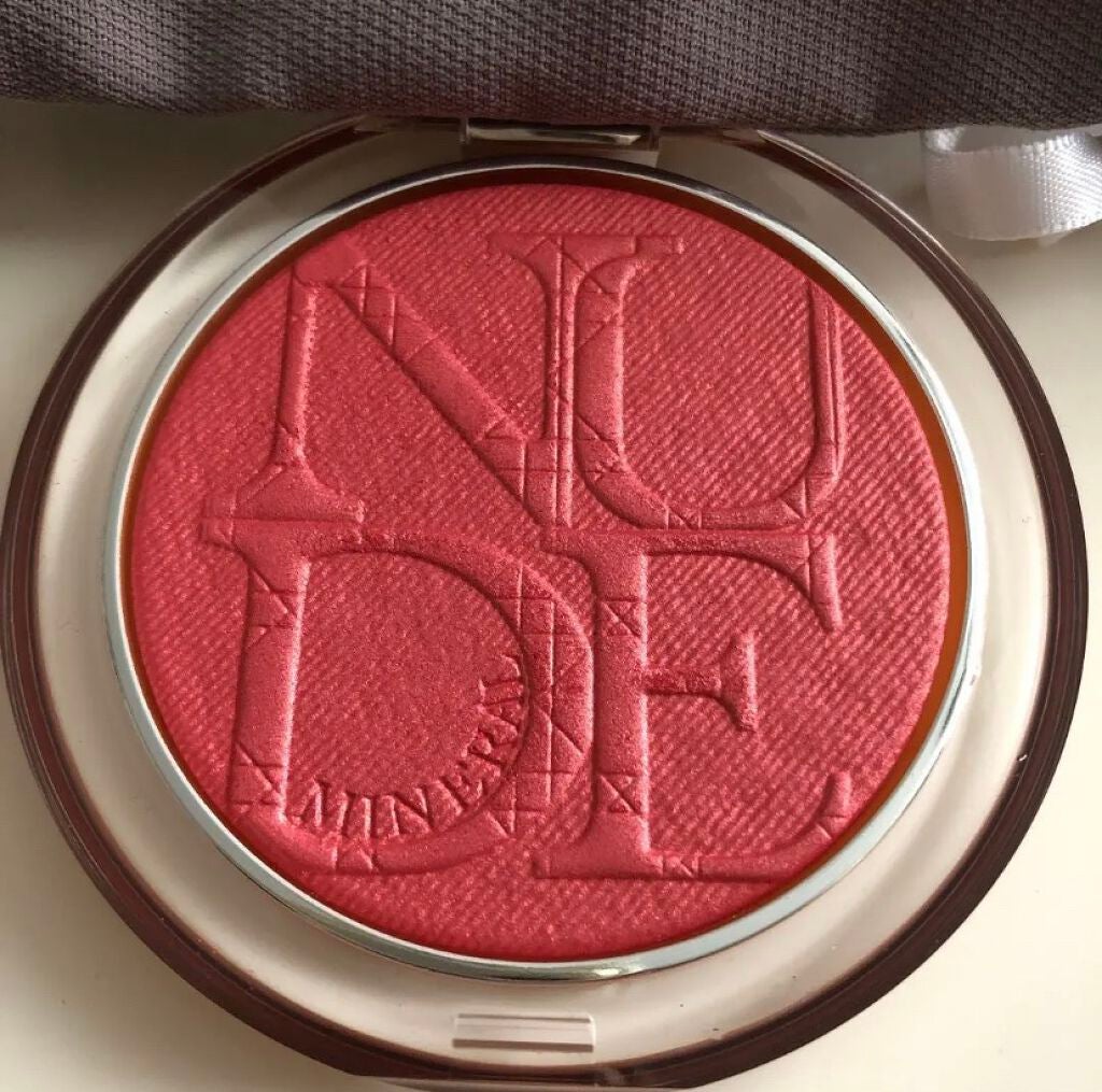 ディオール スキン ミネラル ヌード ルミナイザー ブラッシュ/Dior/パウダーチークを使ったクチコミ(2枚目)