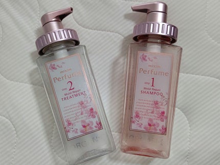 ミクシムパフューム モイストリペア 限定チェリーブロッサム シャンプー&ヘアトリートメントペアセット /mixim Perfume/市販シャンプーを使ったクチコミ(1枚目)