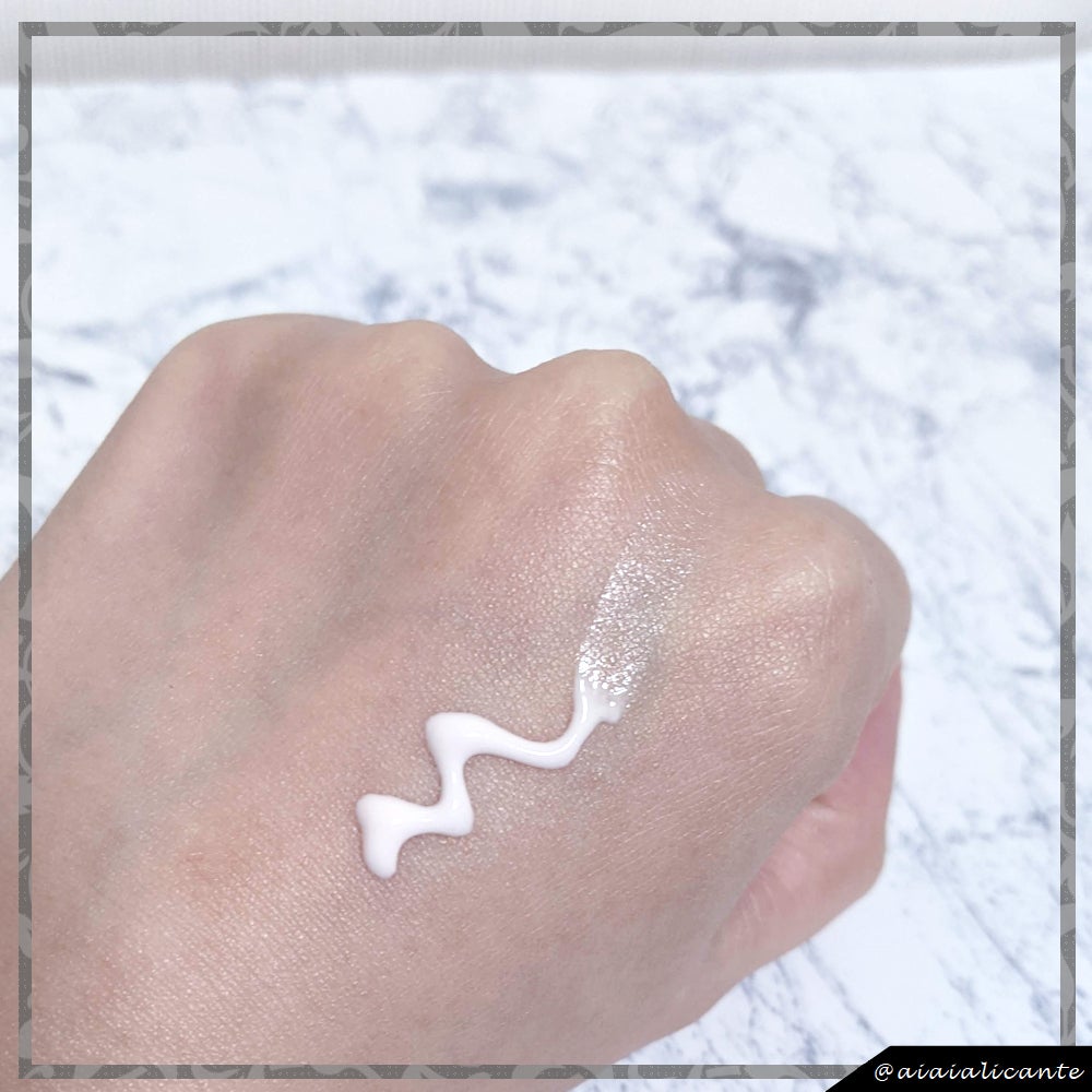 ニベアUV ディープ プロテクト&ケア トーンアップ エッセンス/ニベア/日焼け止めローションを使ったクチコミ(4枚目)