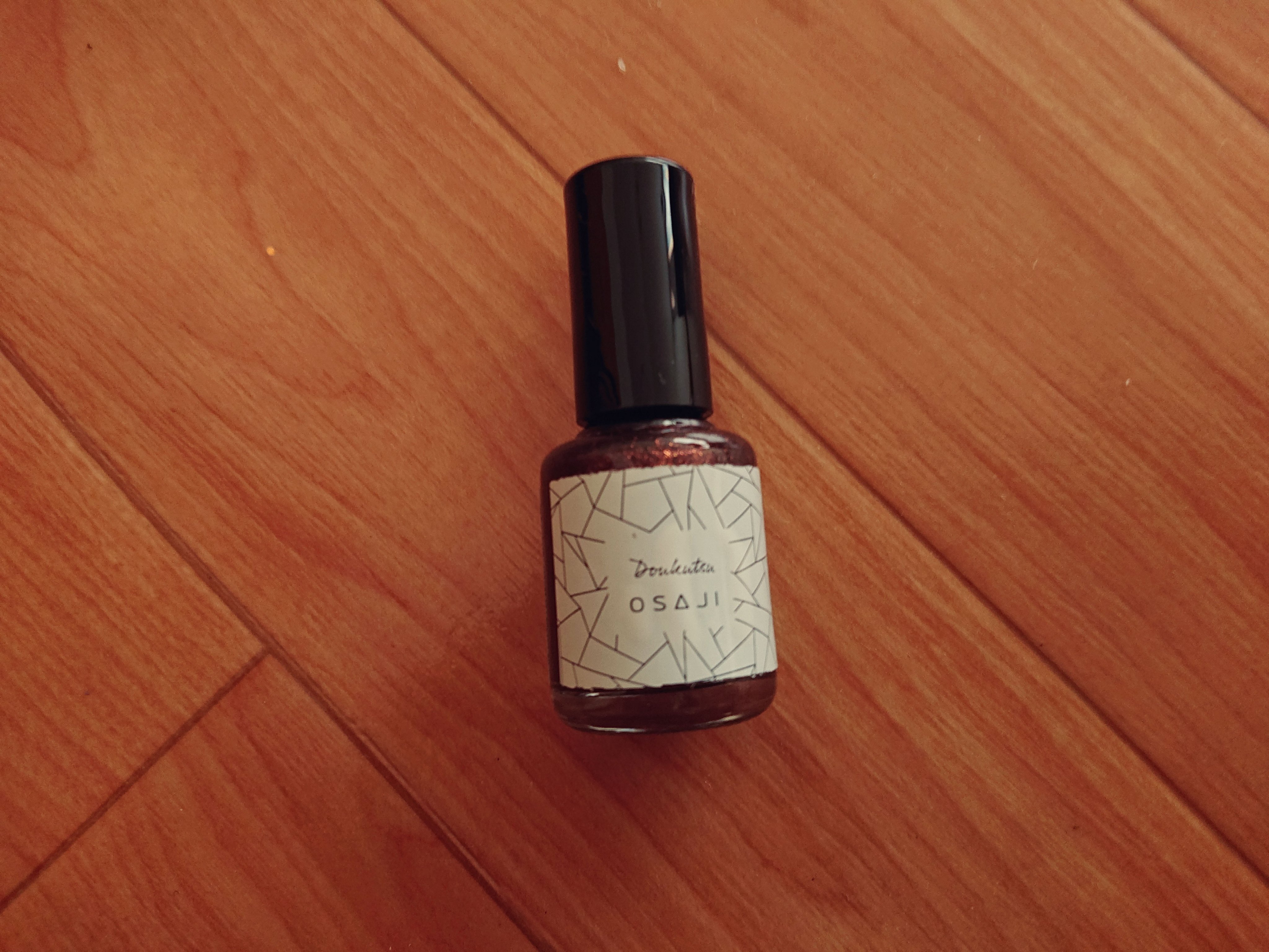 オサジ アップリフト ネイルカラー 15 Doukutsu〈洞窟〉/OSAJI/マニキュアを使ったクチコミ（1枚目）