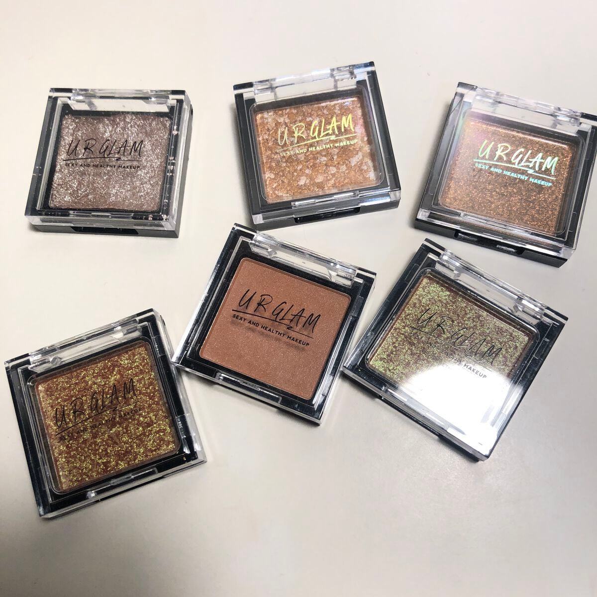 UR GLAM POWDER EYESHADOW/U R GLAM/単色アイシャドウを使ったクチコミ(1枚目)