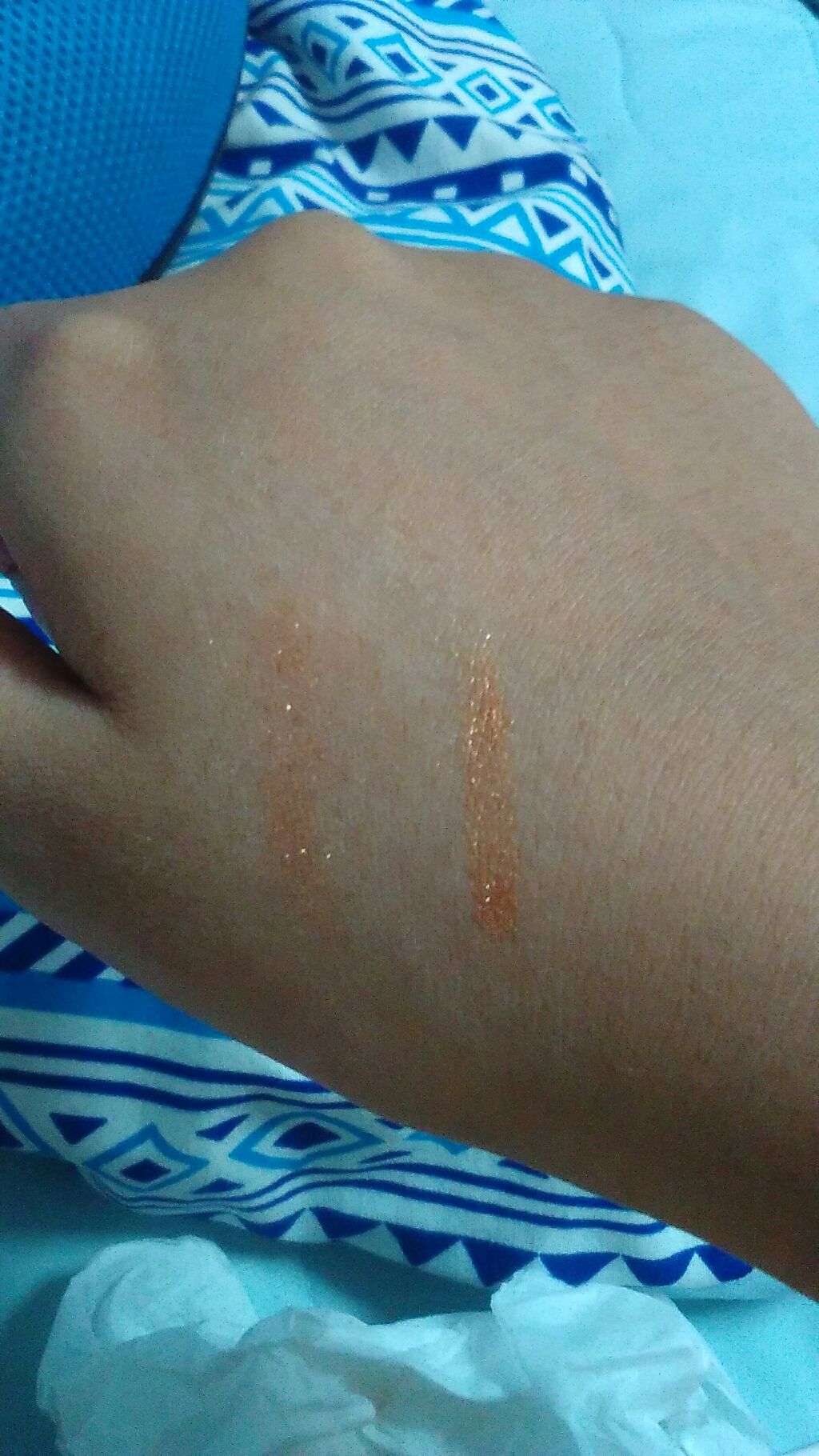 クレヨン アイカラー OR-3 オレンジ/Visée/スティックアイシャドウを使ったクチコミ（2枚目）