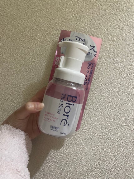 ビオレ ザフェイス 泡洗顔料 ディープモイスト/ビオレ/泡洗顔を使ったクチコミ(1枚目)