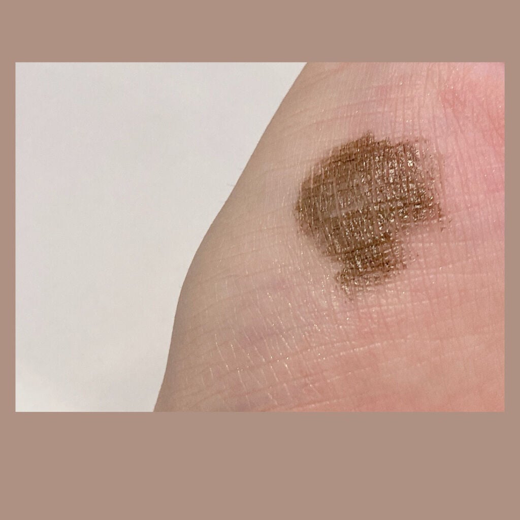 EYE OPENING LINER/UZU BY FLOWFUSHI/リキッドアイライナーを使ったクチコミ(4枚目)