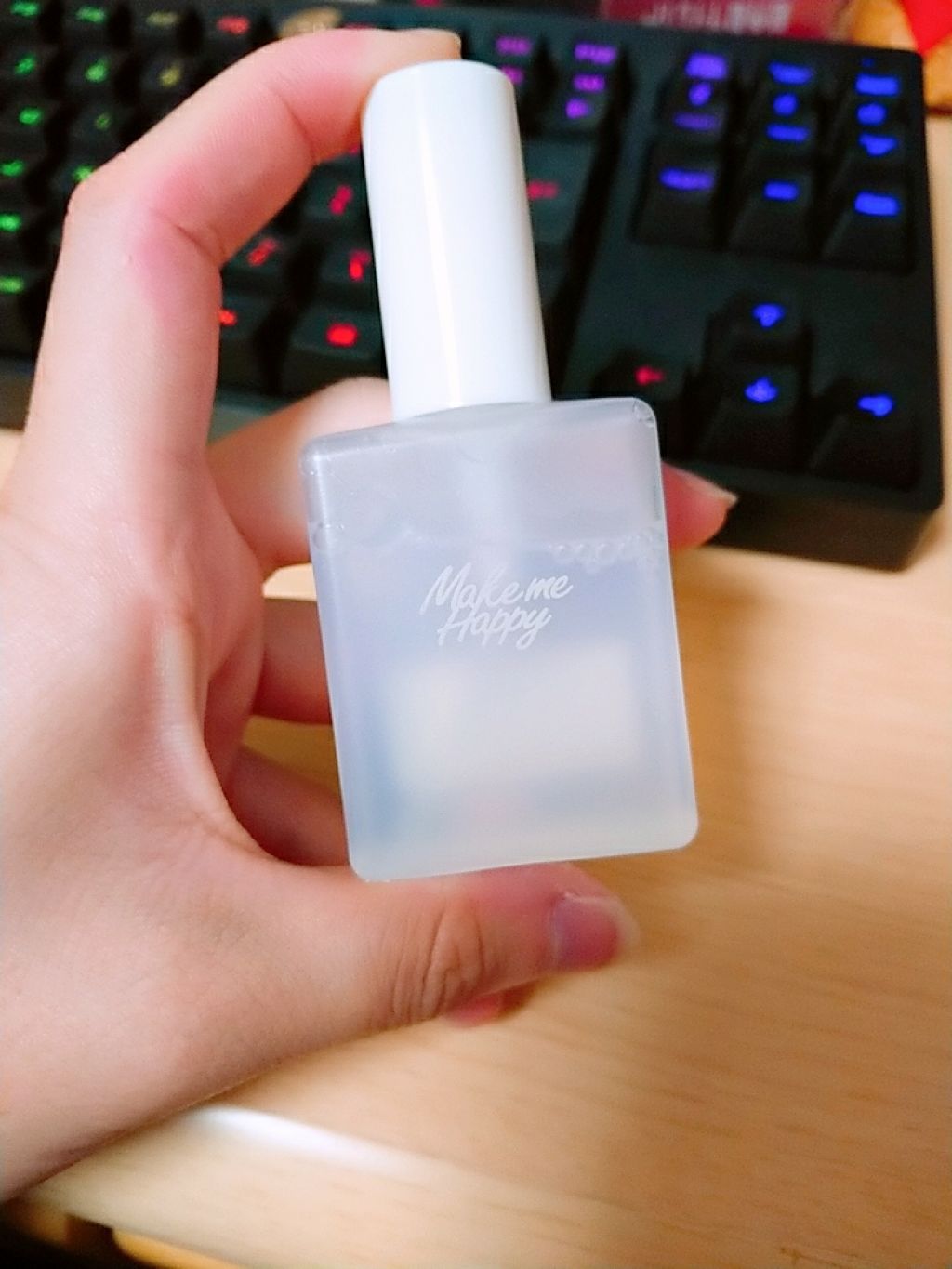 メイクミーハッピー フレグランスウォーター WHITE/キャンメイク/香水(レディース)を使ったクチコミ(2枚目)