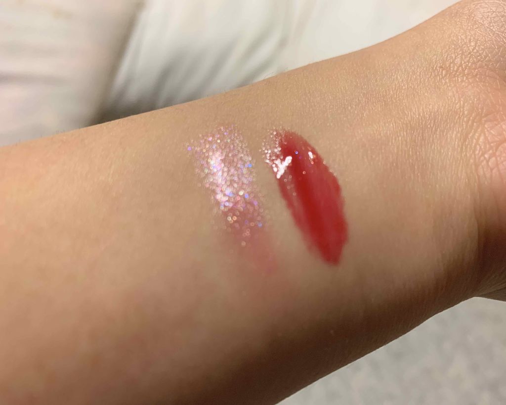 トーン ペタル エッセンス グロス/to/one/リップグロスを使ったクチコミ（2枚目）