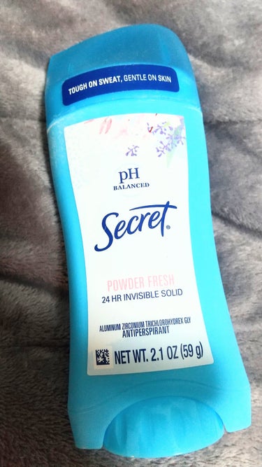 secret secret deodorantのクチコミ「secret secret deodorant

海外のデオドラントスティックの定番🌸
真夏で.....」（1枚目）