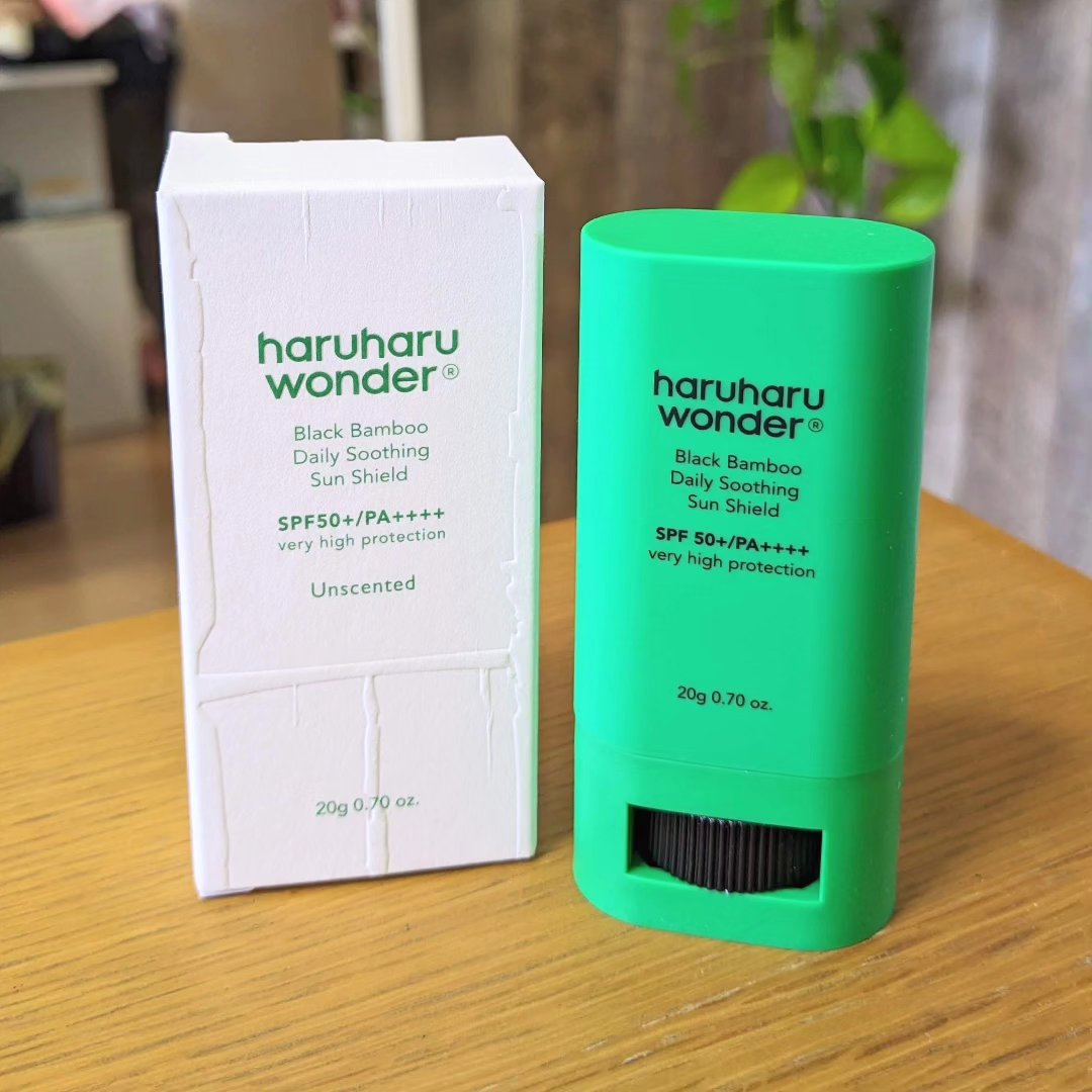 ブラックバンブーデイリー スージングサンシールド 20g SPF 50+/PA++++/haruharu wonder/日焼け止めスティックを使ったクチコミ（2枚目）