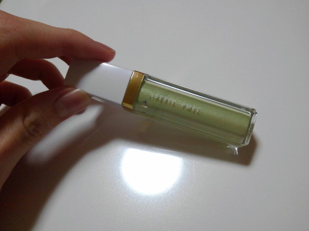 イベリスピメル ムースアイシャドウ 05 ペールグリーン/pdc/ジェル・クリームアイシャドウを使ったクチコミ（1枚目）