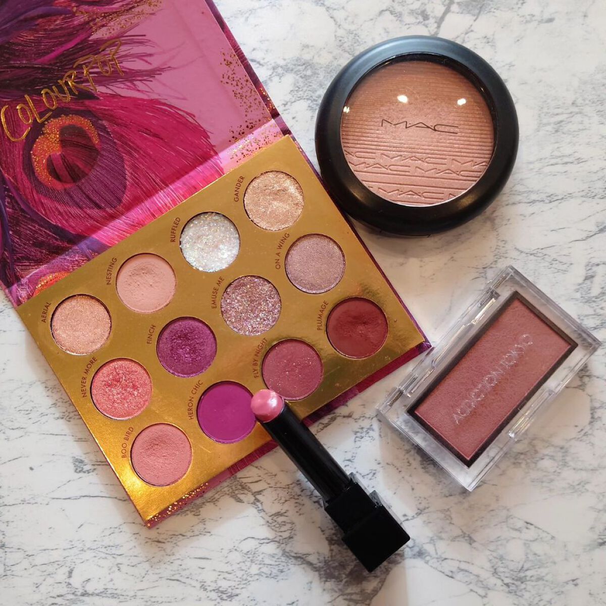 BYE BYE BIRDIE/ColourPop/アイシャドウパレットを使ったクチコミ（3枚目）