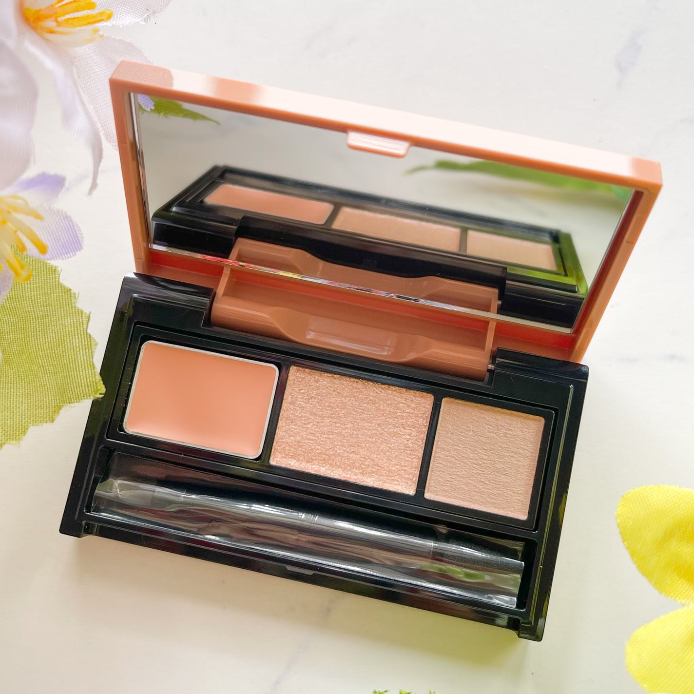 アンダーアイファインダー/KATE/パレットコンシーラーを使ったクチコミ(2枚目)