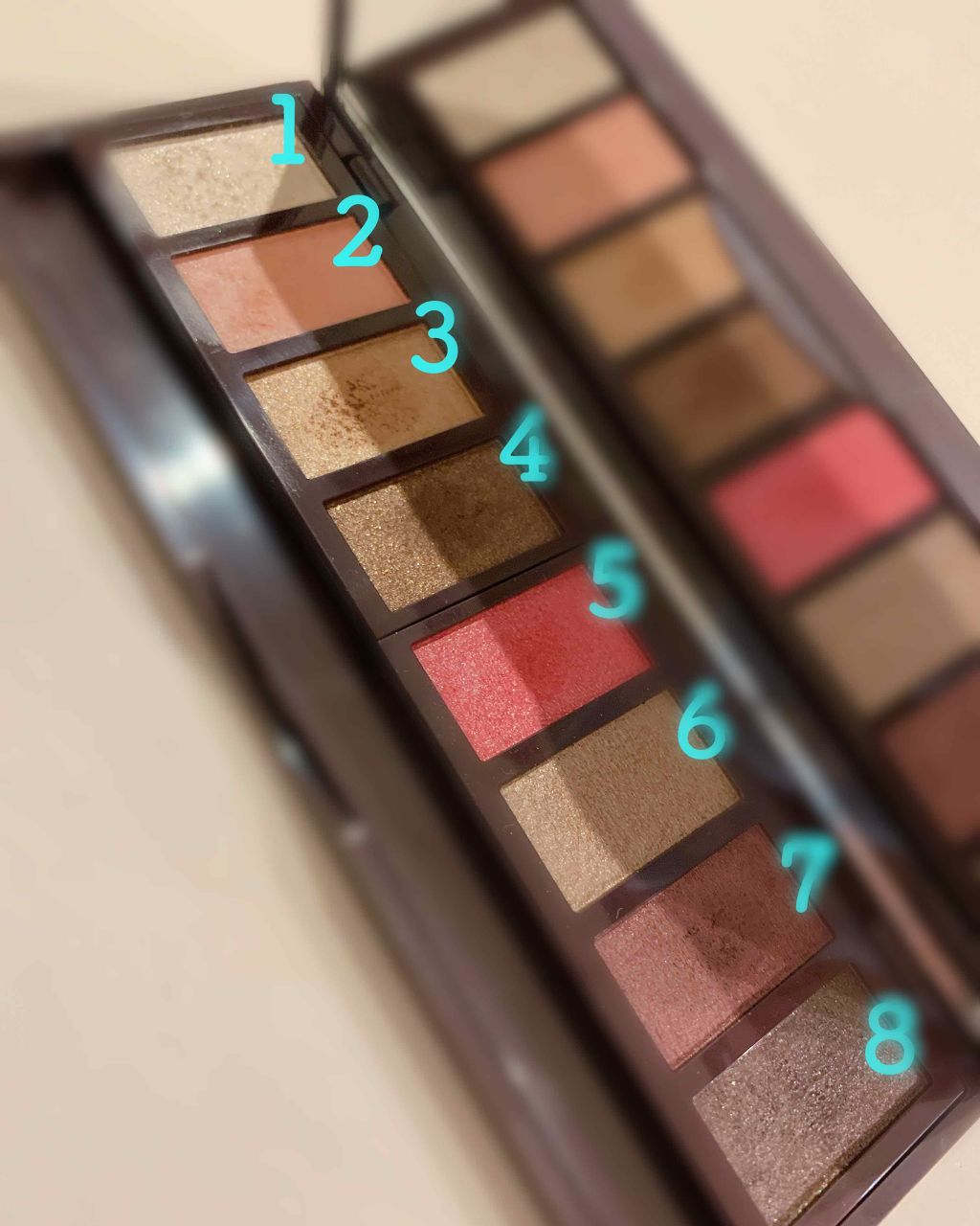 グラマラスリッチ アイパレット (クリスマスコフレ 2018)/Visée/メイクアップキットを使ったクチコミ(2枚目)