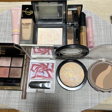 ライトリフレクティング プリズマティックパウダー/NARS/プレストパウダーを使ったクチコミ（2枚目）