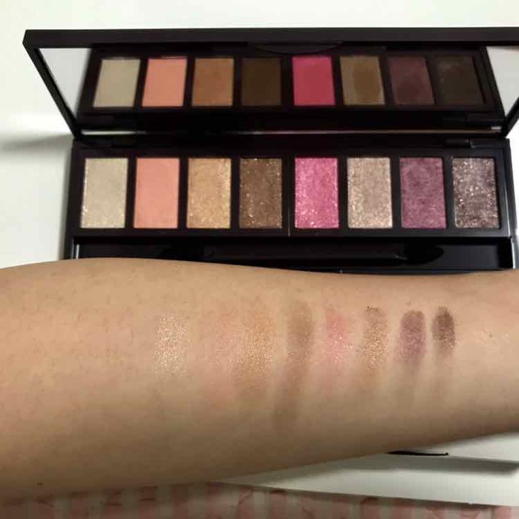 グラマラスリッチ アイパレット (クリスマスコフレ 2018)/Visée/メイクアップキットを使ったクチコミ（2枚目）