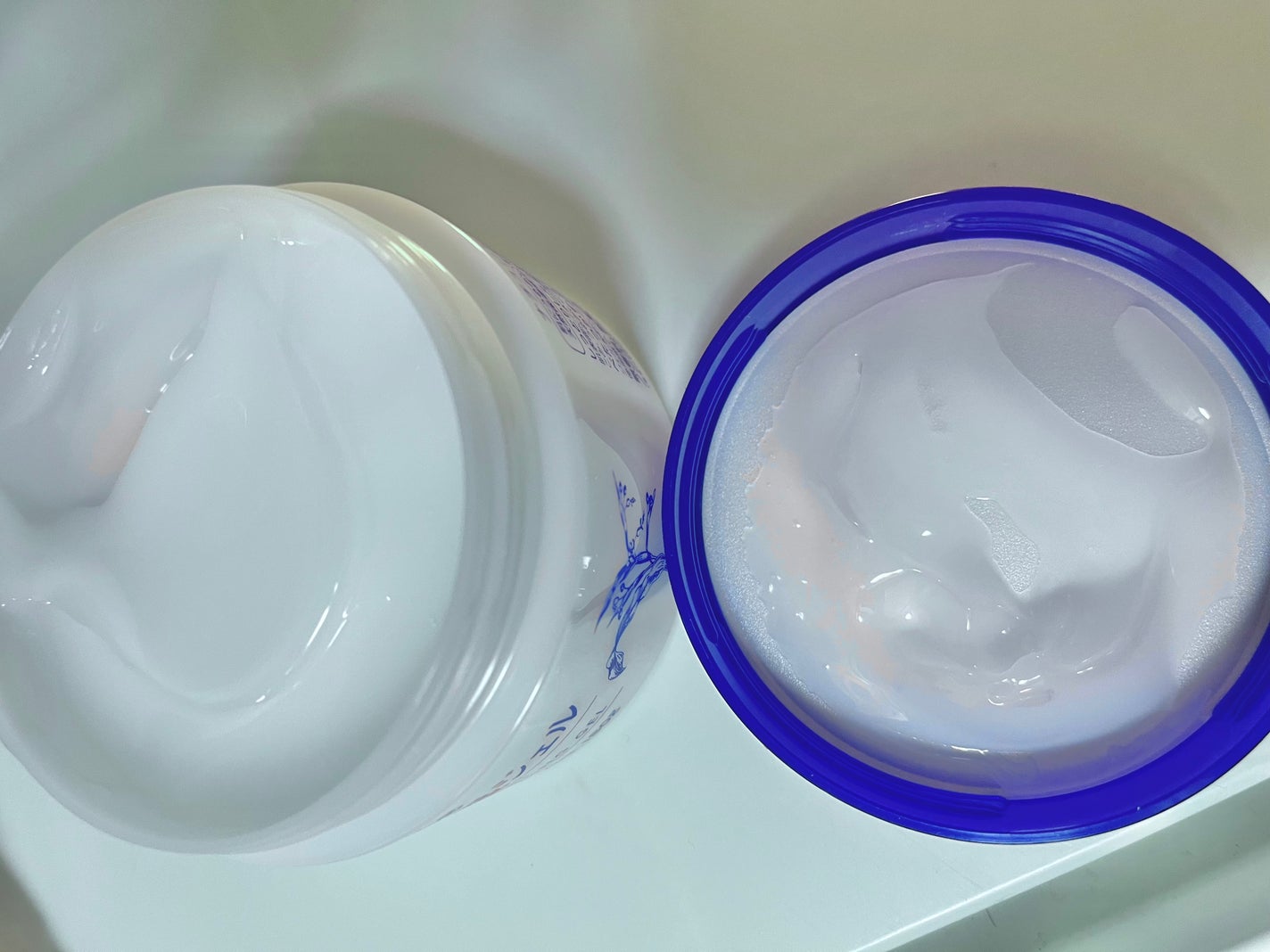 ハトムギ保湿ジェル(ナチュリエ スキンコンディショニングジェル)/ナチュリエ/美容液を使ったクチコミ(2枚目)