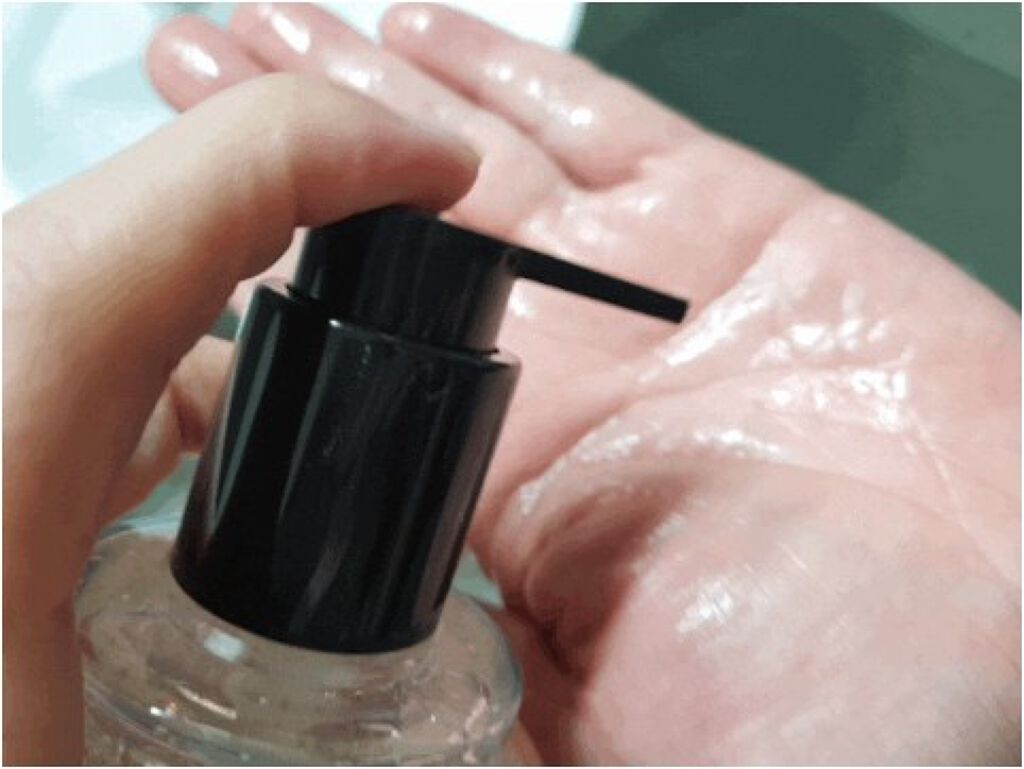 Cell Energy Liquid Face Cleanser/MORIQUENDI/クレンジングジェルを使ったクチコミ(2枚目)