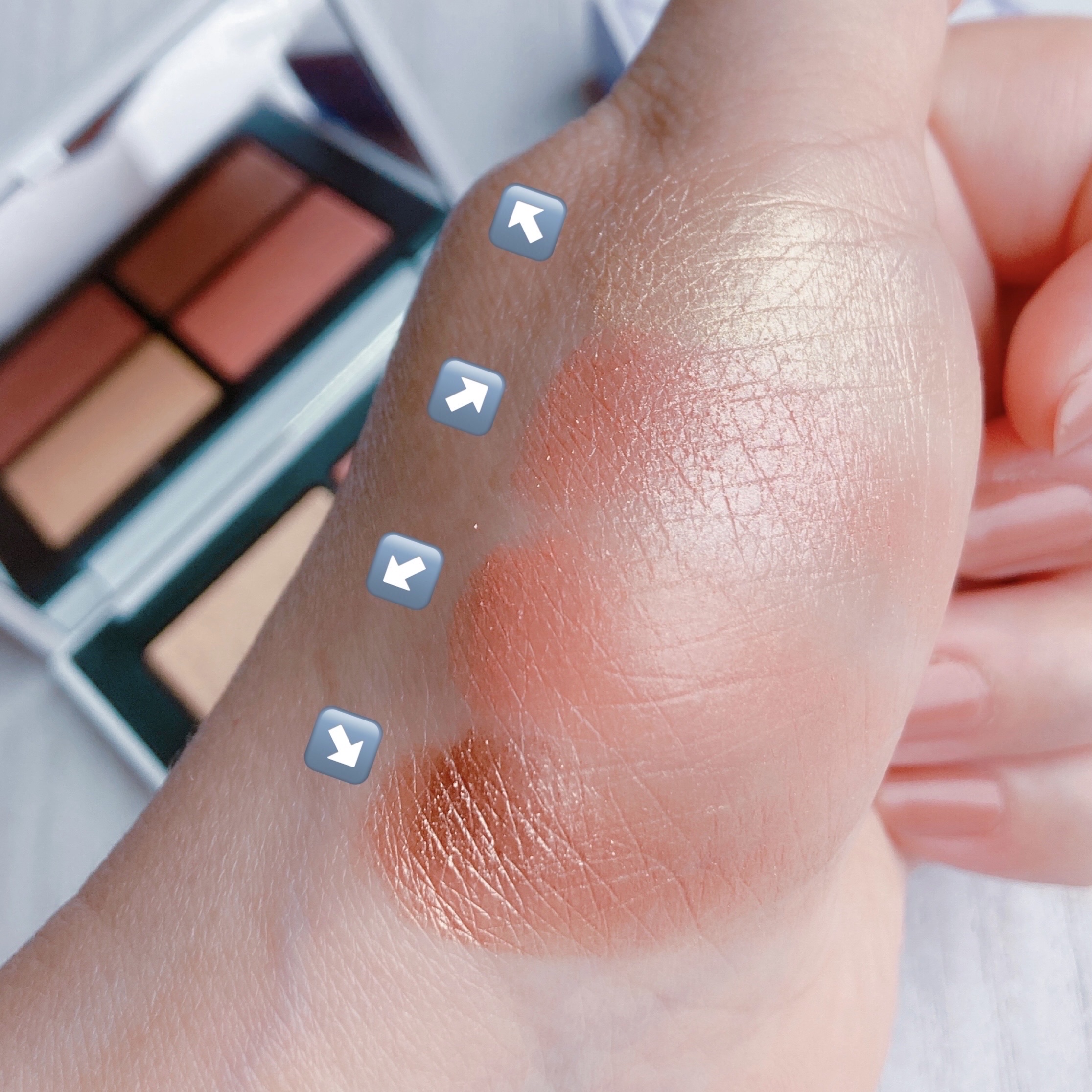 ライトリフレクティング クワッドアイシャドー/NARS/アイシャドウパレットを使ったクチコミ（3枚目）