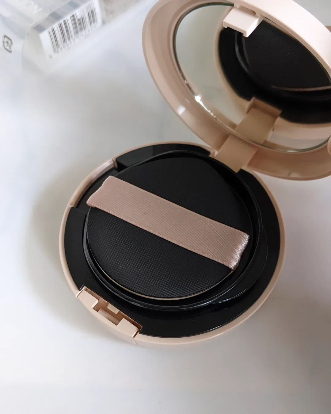 クッションファンデーション 00 明るいベージュ系/CEZANNE/クッションファンデーションを使ったクチコミ（2枚目）