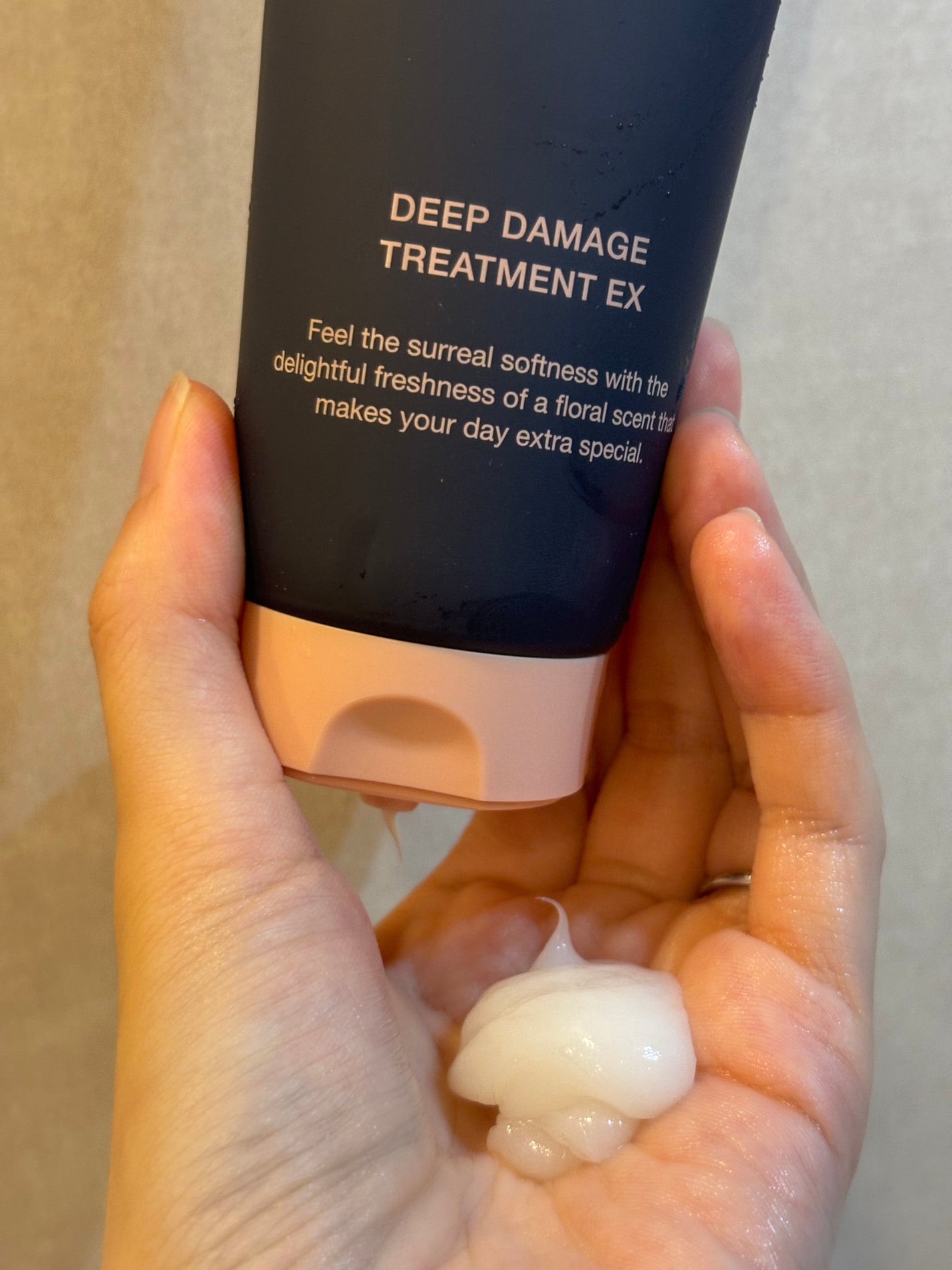 ディープダメージトリートメントEX/UNOVE/洗い流すヘアトリートメントを使ったクチコミ(4枚目)