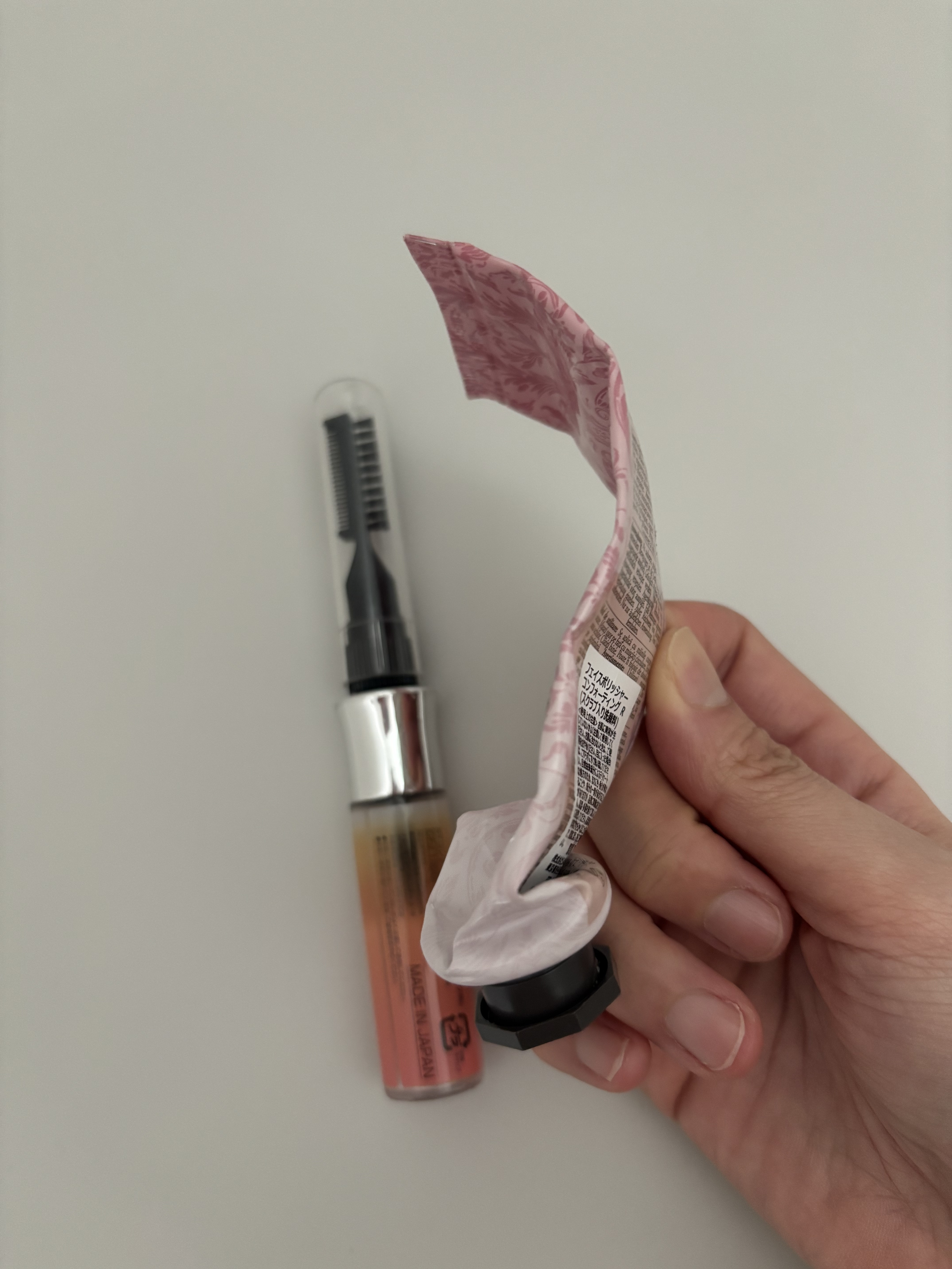 フェイスポリッシャー コンフォーティング・ローズ/SABON/スクラブ・ゴマージュを使ったクチコミ（3枚目）