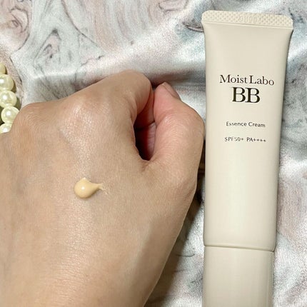 モイストラボ BBエッセンスクリーム 02シャイニーベージュ/Moist Labo/BBクリームを使ったクチコミ(2枚目)