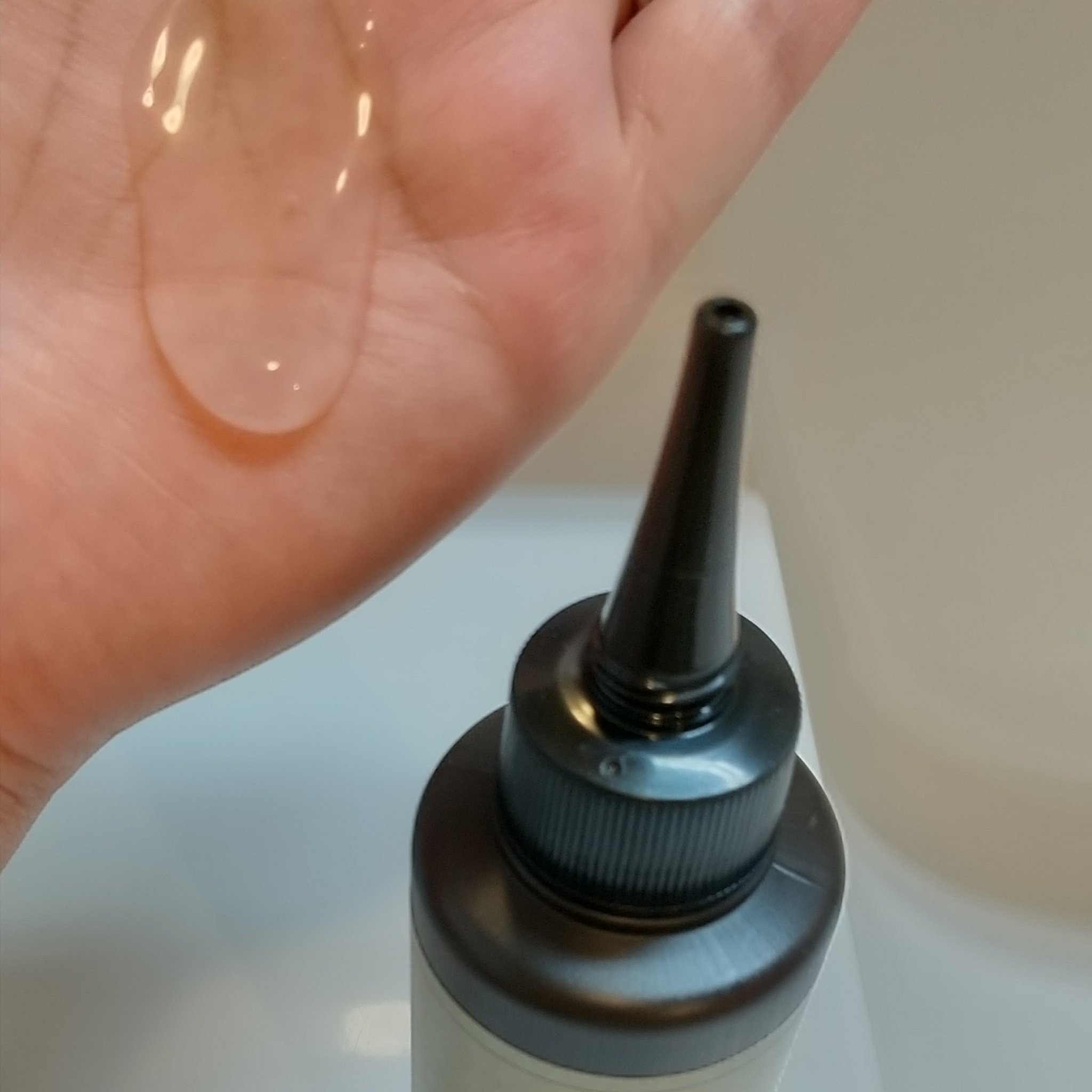 ナノグロウリッチ/iqumore/頭皮ローションを使ったクチコミ（2枚目）