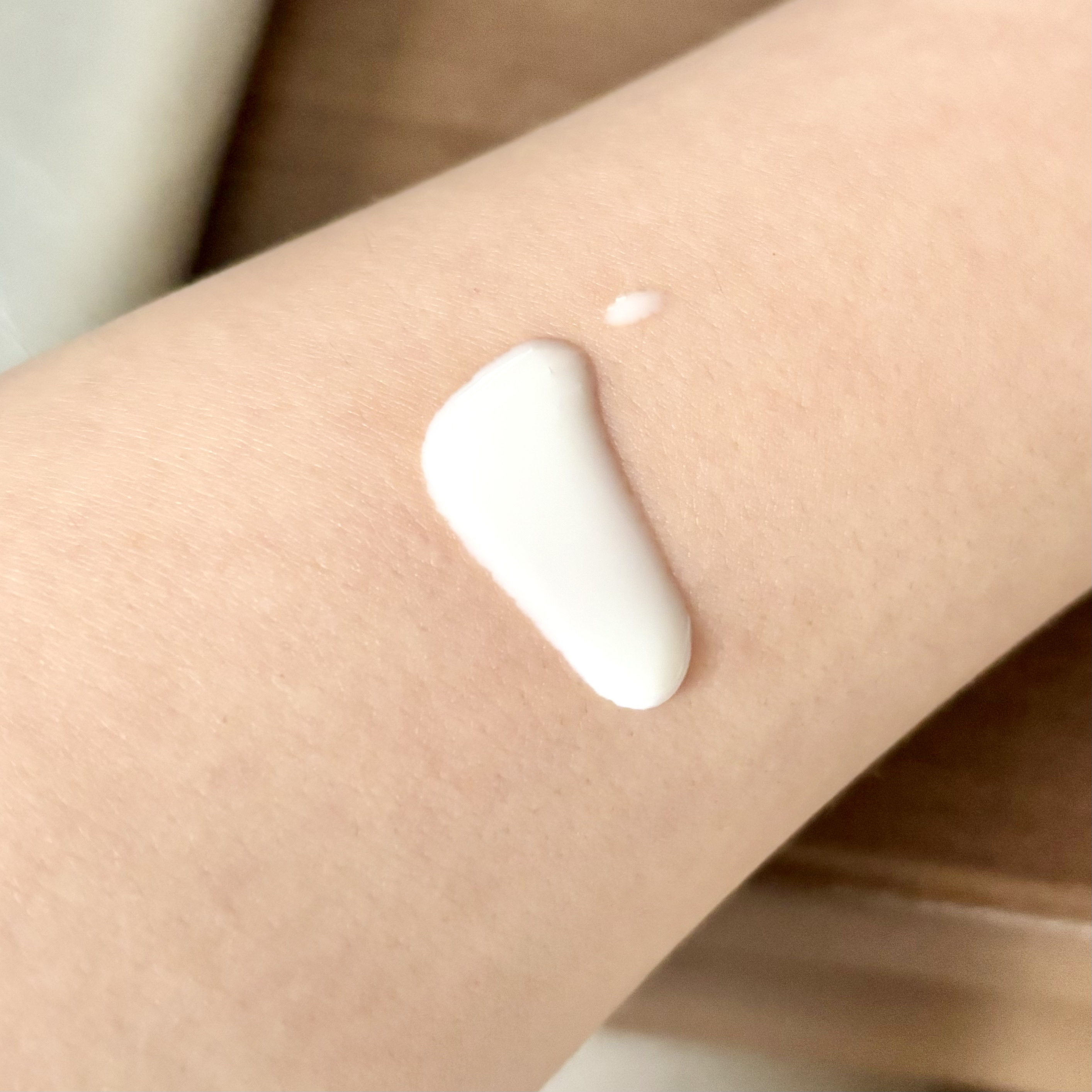 日やけ止め ジェル UV/ちふれ/日焼け止めジェルを使ったクチコミ（2枚目）