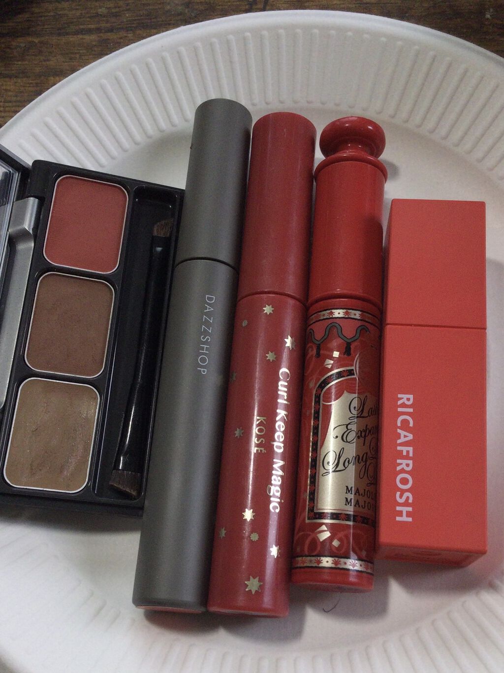 マルチプルーフラスティングマスカラ/DAZZSHOP/マスカラを使ったクチコミ（2枚目）