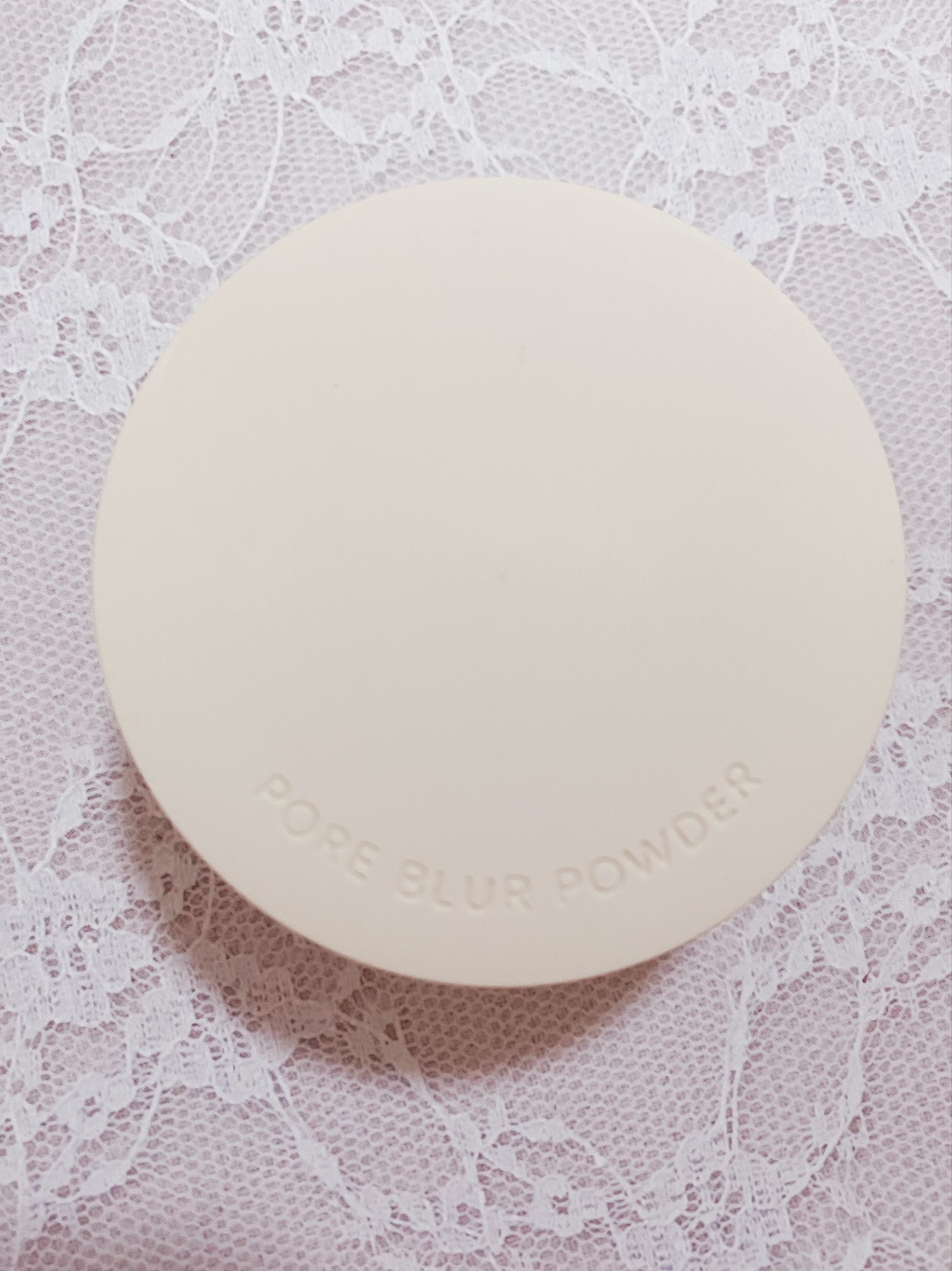 ポアブラー パウダー/innisfree/ルースパウダーを使ったクチコミ（3枚目）