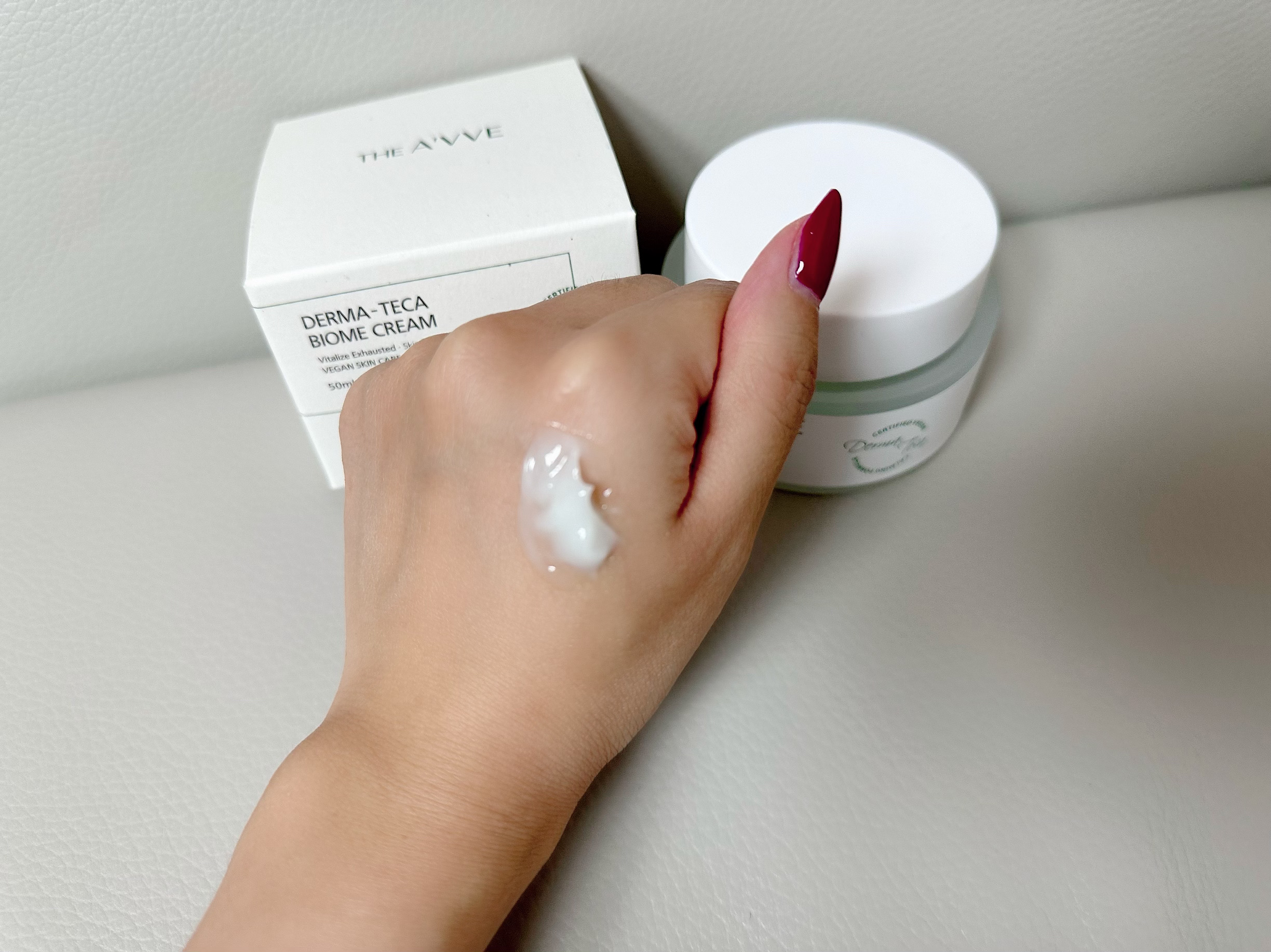 ダーマテカバイオームクリーム/THE A'VVE/フェイスクリームを使ったクチコミ（3枚目）