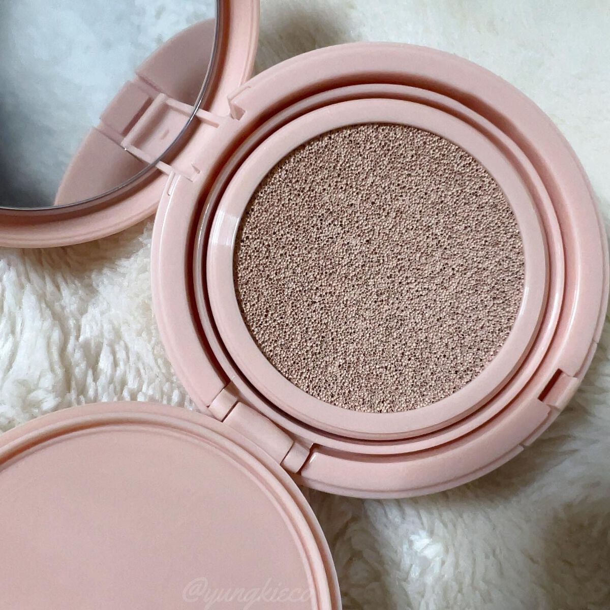 クラウド スキン グロー クッション XX01 ホンデ/HASH/クッションファンデーションを使ったクチコミ(2枚目)