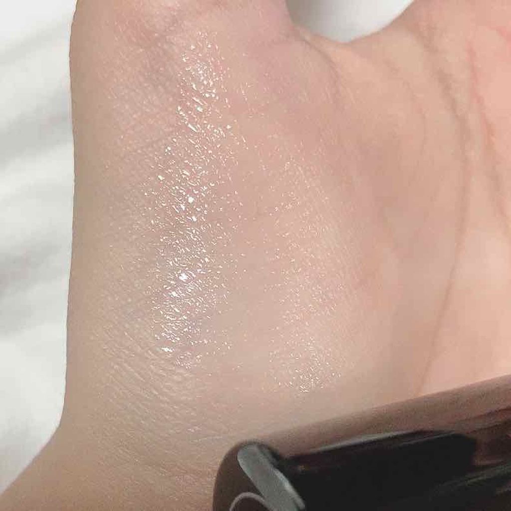 ボーム エサンシエル トランスパラン/CHANEL/スティックハイライトを使ったクチコミ（2枚目）