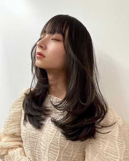 HARUNA on LIPS 「レイヤーカットとグラデーションカット✨✂️🔴3枚目カット動画あ..」(5枚目)