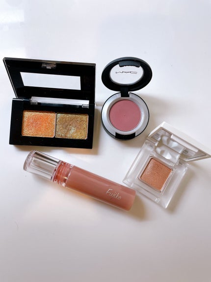 パウダー キス アイシャドウ/M・A・C/単色アイシャドウを使ったクチコミ(3枚目)